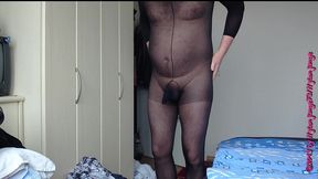 kleiner enger kaputter catsuit