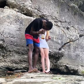 BigDaddyKJ: Interracial Couple Fucks On Hike Pt1