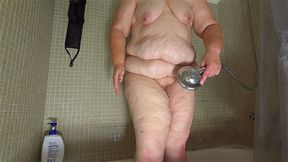 jamdown26_dad0603_dag0603 - cum and watch me take my shower, showing close ups of my phat meaty pussy and thick fat ass