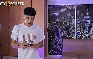 Kathy lee69, beautiful milf gives a good bj to two guys who came to visit her, ending in cum on her