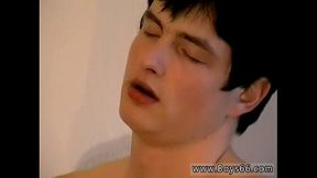 Free gay illustrated sex stories Alex Drinks Roma &amp_ Gus'_ Piss!