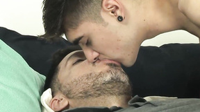 Bear daddy tastes young twinks raw shaft & warm jizz