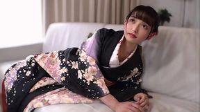 成人式帰りの２０歳　無料記念撮影と騙しておっぱいや中出しまで撮影　 予告編