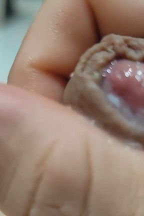 Multiple Orgasm in Manual Massage on the Glans.