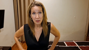 Married Realtor Cheats with Client During House Tour - Creampie Closing Deal!