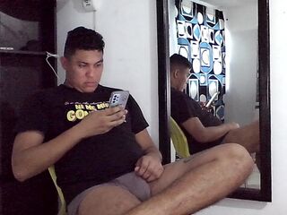 porn star on chaturbate masturbating