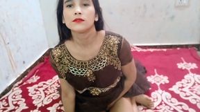 Chachi ji ki garm chut ka pina nikala