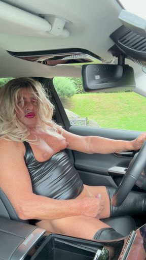 transgender kassy54 in car
