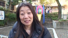 Squirting Japanese cougar enjoys cock and toys