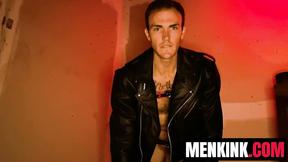 ”Hunk Christian Wilde sexily talks to the camera while WANKING his meat”