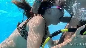Taliamint Learning How To Suck Fuck Underwater