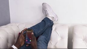 ”I'll get you a PS5 if he puts his big black dick up my BUTT! - Khloe Kapri”