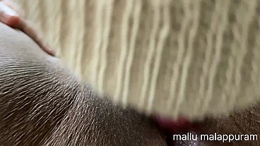 Mallu Muslim Thatha and Neighbour Oral and Fucking In Sofa Wearing Maxi And Hijab, Malapuram, Kerala