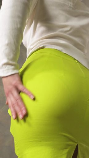 Amateur Milf In Tight Back Slit Skirt Teasing Visible Panty Line