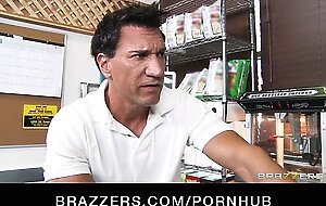 Busty blonde bombshell in a tube top is fucked in a diner