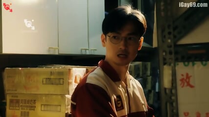 The Story Of A Covenience Store Worker