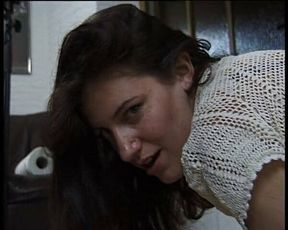 Feuchte Fotze und jede menge Dildos