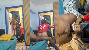 COMI O FILHO DA PUTA DO MOTOBOY PASSIVO