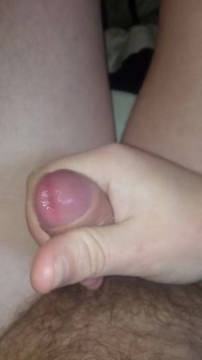 Victoria, why do I only have you in my dreams? I want your fat ass!