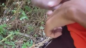 Pissed with passion: Piss on the trails