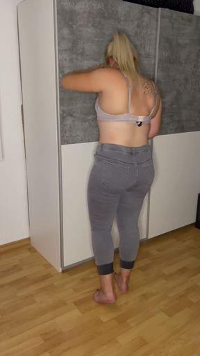 Bonie &amp; Clyde Masturbation Standing Trembling Twitch Moaning Horny Blonde Solo Pussy Clitoris Rubbing Fingering Jeans&hellip;   Clip 3