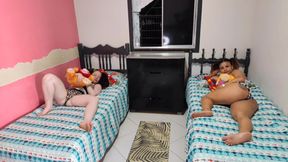 I finally fucked my neighbors' huge ass. I passed the dick in the ass and they couldn't resist