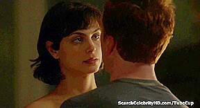 Morena Baccarin - Homeland S1