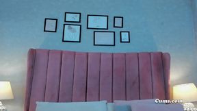 Sexy Babe Fucks Her Shaved Sweet Cunt