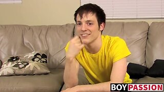 Solo handjob and bursting up with teenager jesse jordan
