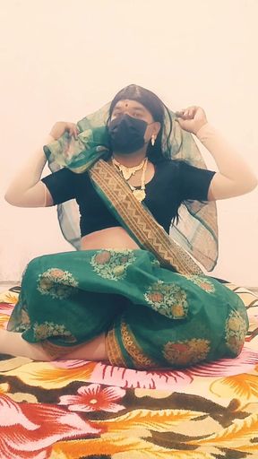 Shemale enjoy with sex toy with home