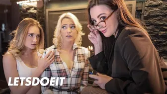 Kenna James Whitney Wright and Kyler Quinn share a sensual lesbian threesome