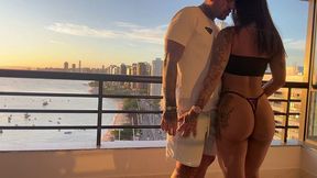 Sentei Gostosinho No Por Do Sol E Ele Gozou Gostosinho Em Mim