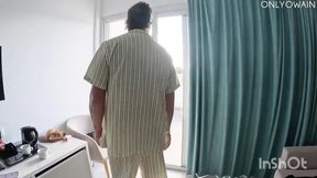 Masturbation on the Balcony with Cumshot Ending