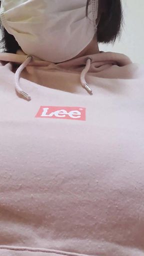 A Married Woman Who Feels Pleasure From Masturbation