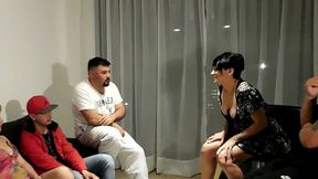 terapia familiar de sexo , la secion de terapia en lo de la psicologa termino en fiesta sexual