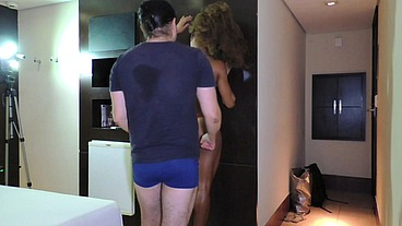 MULATA PASSISTA DE ESCOLA DE SAMBA , GRAVOU PORNÔ PELA PRIMEIRA VEZ