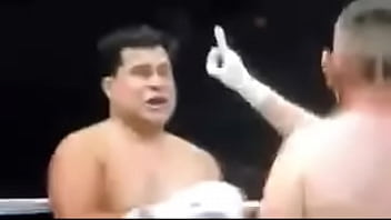 Alcalde mixque&ntilde_o Neto Bran recibe cogida b. de alcalde de ipala 3kiebres