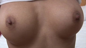 Asian 18 chick Bunny Xo enjoys fuck ride and facial cum