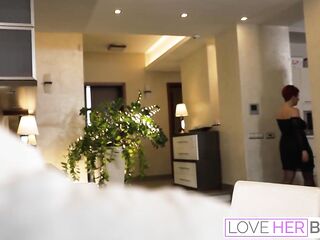 Short Haired mother I'd like to fuck Lisa Pinelli Screwed Hard By Inked Man