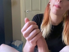 Webcam records amateur teens blowjob