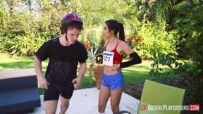 Latina's Romantic Outdoor Heat Turns into Wet Passion