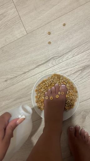 Dirty feet enthusiast gets a footjob