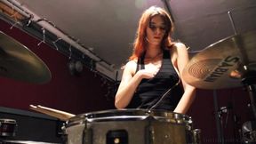 Drummer 2 - Azura Starr