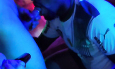 Chupando dotado na festa rola nen cabe na boca