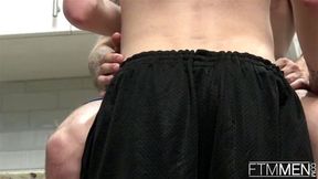 FTM Men Hung ginger twink drops a load in bodybuilder’s pussy