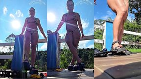 colossal giantess - crush everyone