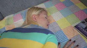 The Housewife Always Wants Sex Jasmine Rouge