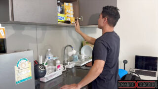 เดเมียน ดราก้อน หนุ่มเอเชียสุดหล่อสักลาย ถูกเย็ดก้นหลังจากถูกเลียอย่างหนักหน่วง