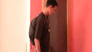 Masturbare, ejaculare, puloi, vintage, baie, necircumcis – tinere curve europene gay necircumcise care se fute în cur