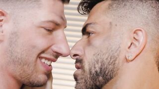 Mechanics Gift to Customer - Big Dicked Stud Fucks Hot Daddy's Ass